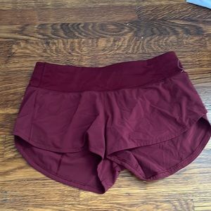 Maroon Lulu Short
